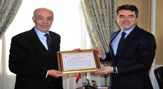  Yücelik'e teşekkür belgesi